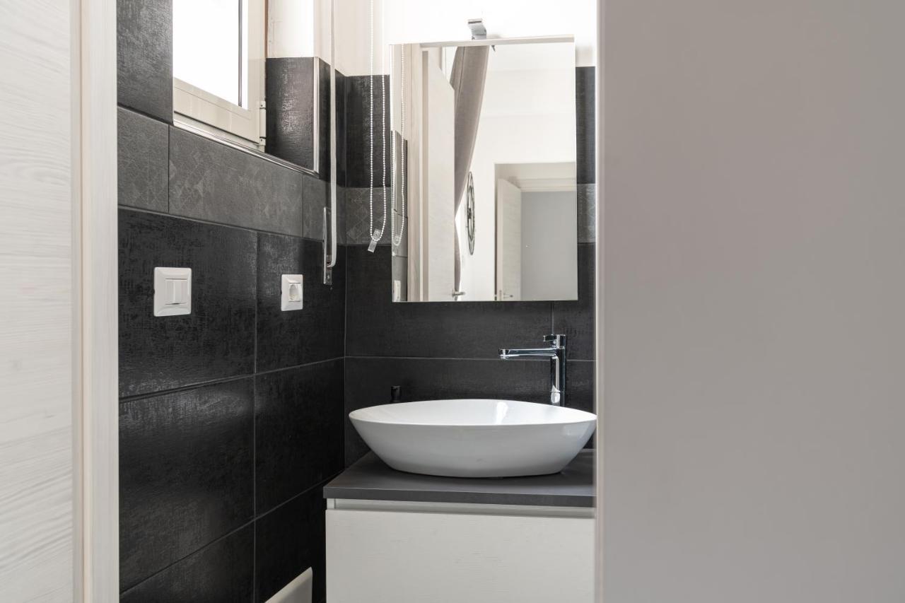 Almi - Guest Apartment Porto Torres Exterior foto